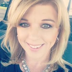 Meet your Posher, Cari